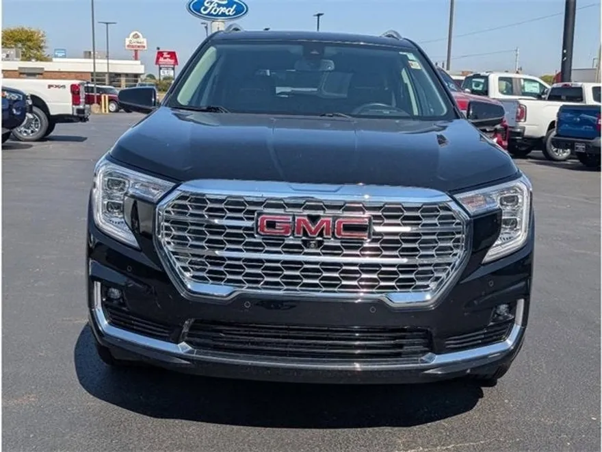 2022 Gmc Terrain Denali photo 1
