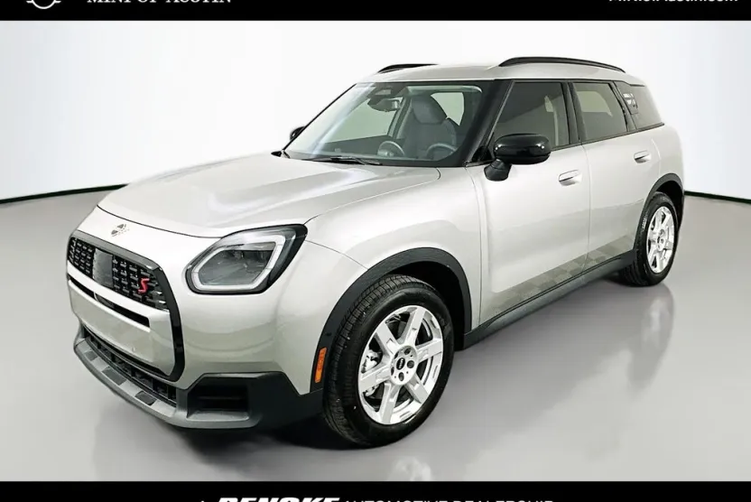 2025 Mini Countryman S ALL4 photo 1
