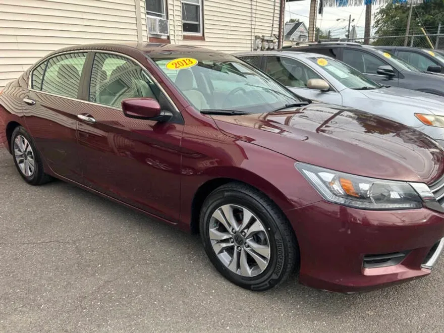 2013 Honda Accord LX photo 1
