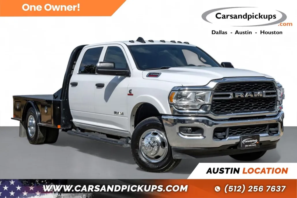 2022 Ram 3500 Tradesman photo 1