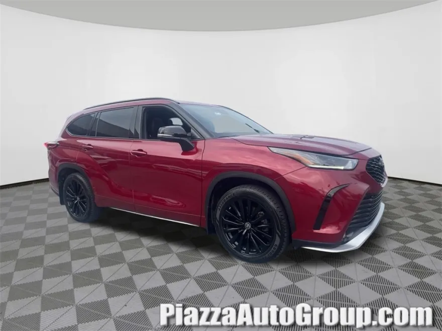 2023 Toyota Highlander XSE photo 1