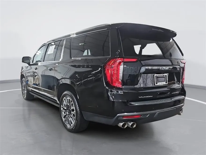 2024 Gmc Yukon XL Denali Ultimate photo 1