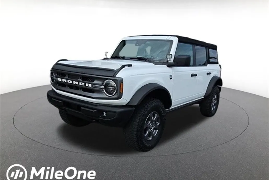 2023 Ford Bronco Big Bend photo 1