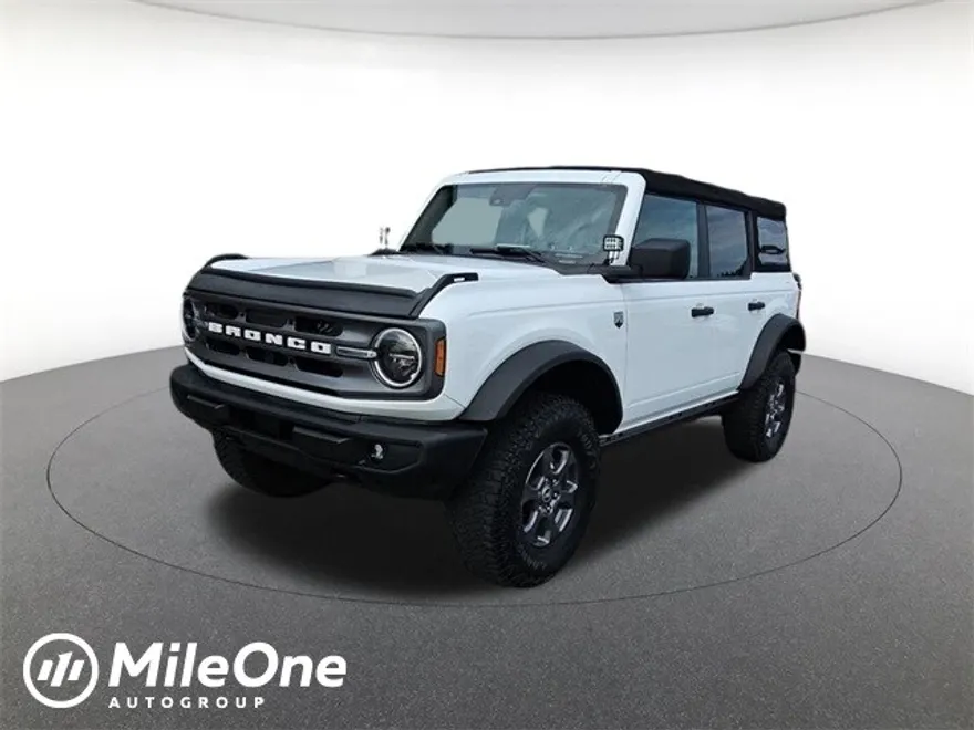 2023 Ford Bronco Big Bend photo 1