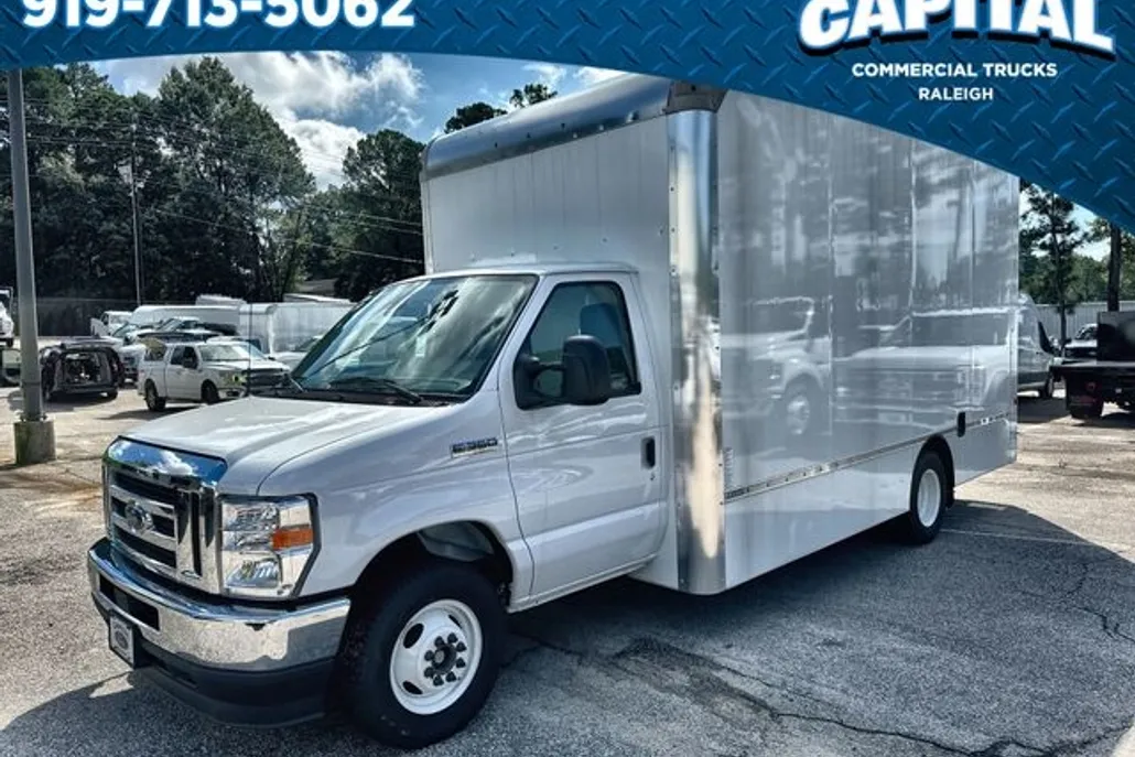 2024 Ford E-350 photo 1