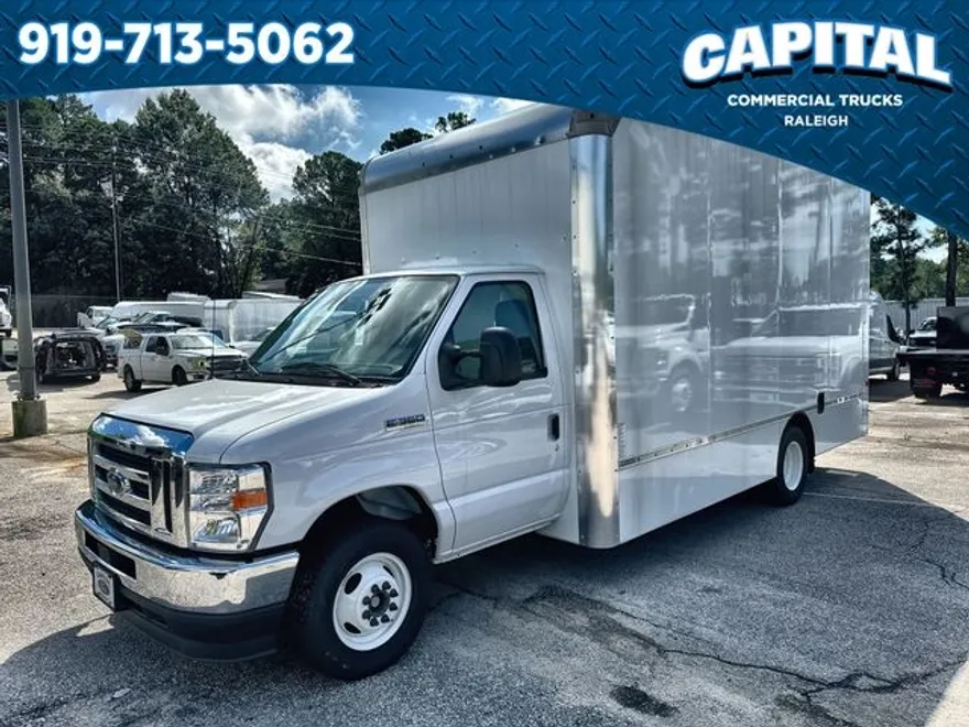 2024 Ford E-350 photo 1