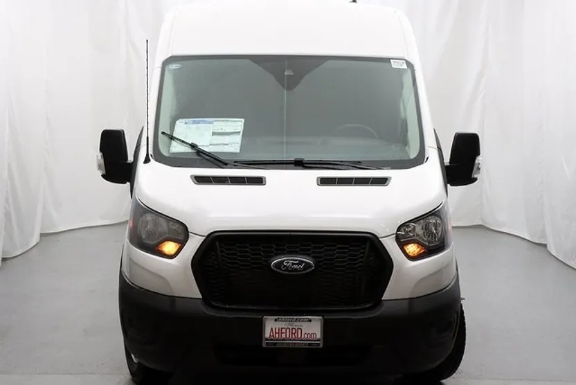 2025 Ford Transit photo 1