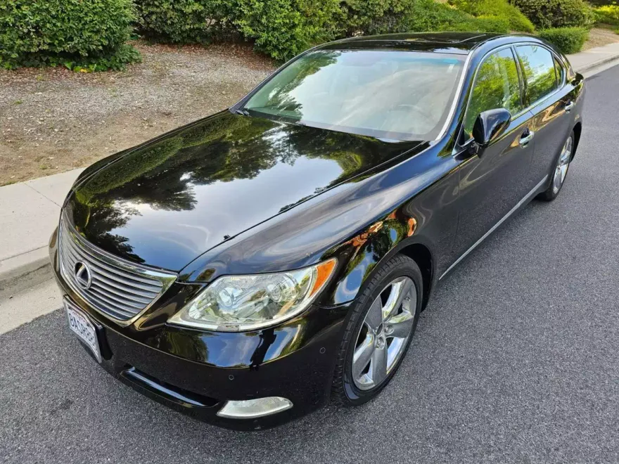 2008 Lexus LS 460 L photo 1
