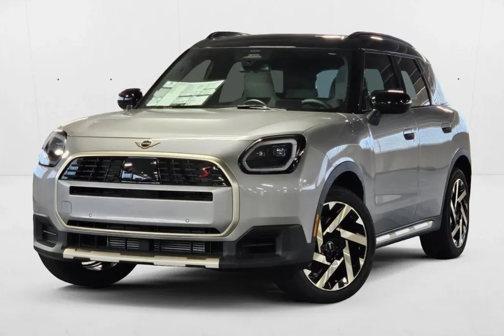 2025 Mini Countryman S photo 1