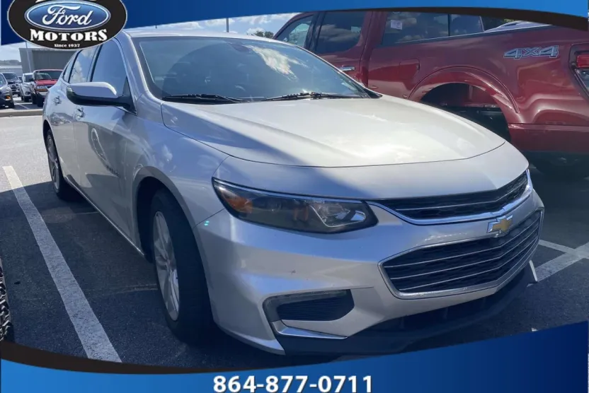 2018 Chevrolet Malibu 1LT photo 1