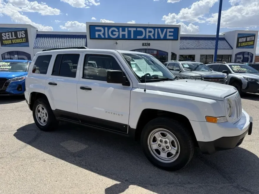 2015 Jeep Patriot Sport photo 1