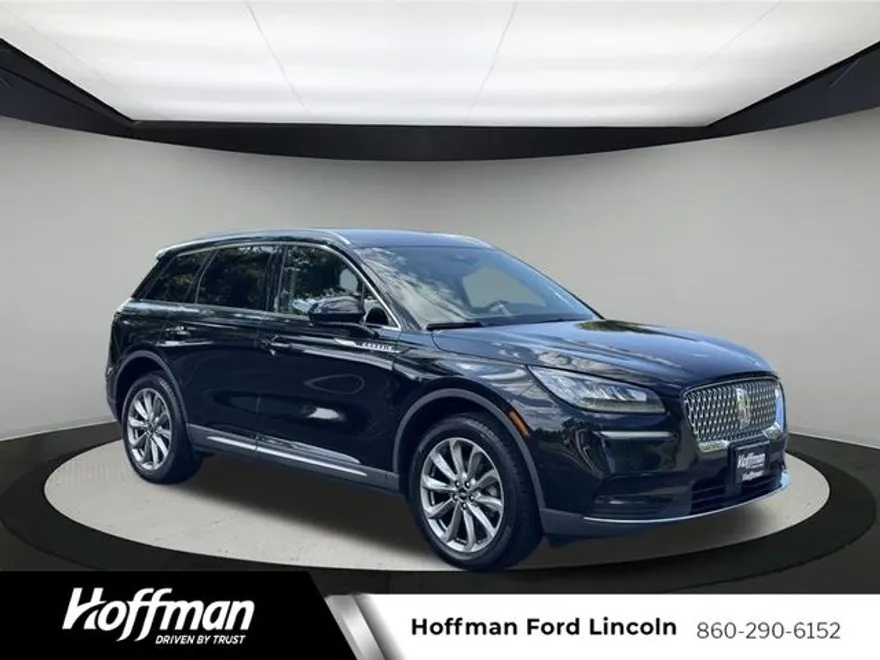 2022 Lincoln Corsair Standard photo 1