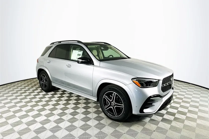2026 Mercedes Benz GLE 450 4MATIC photo 1
