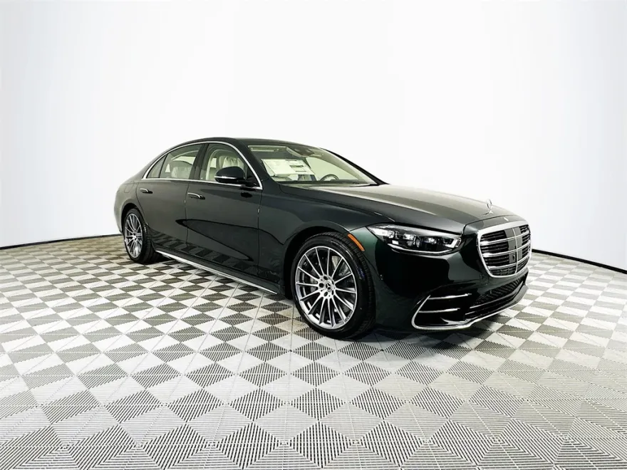 2026 Mercedes Benz S 580 4MATIC photo 1