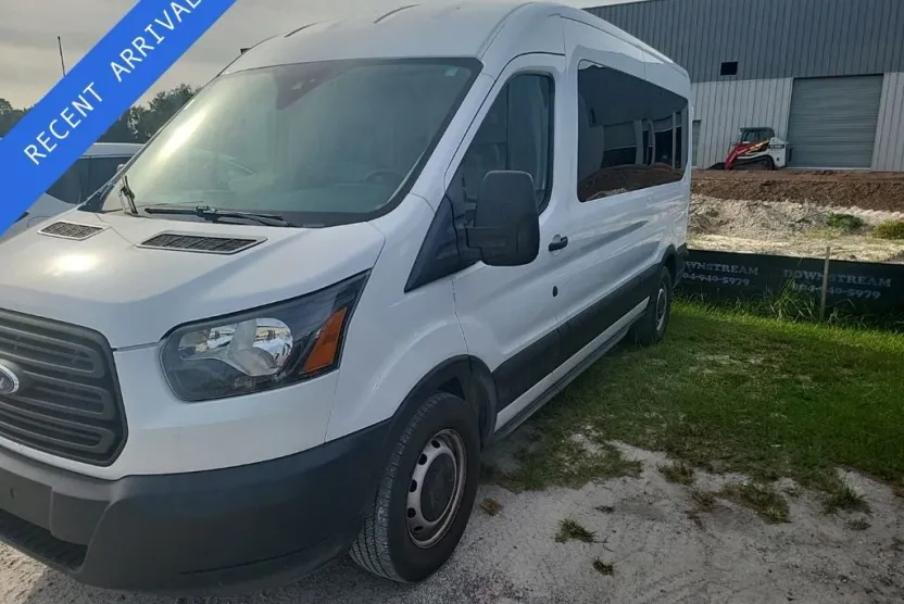 2019 Ford Transit photo 1