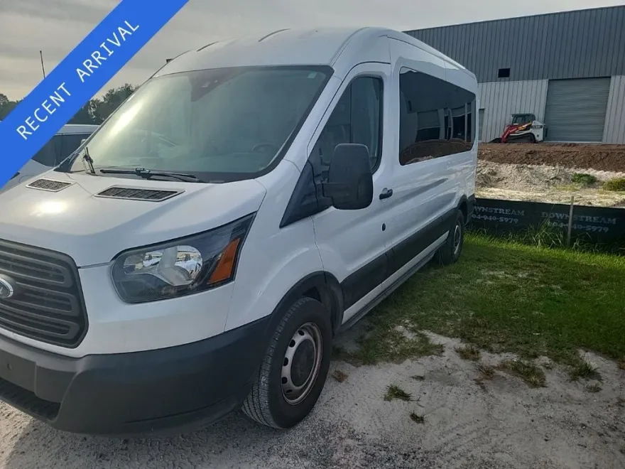 2019 Ford Transit photo 1