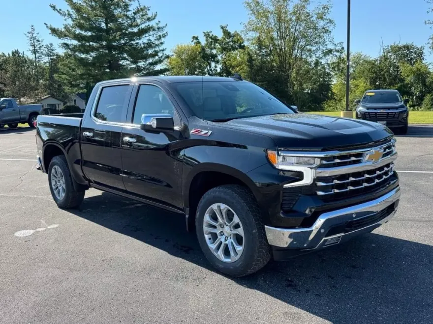 2026 Chevrolet Silverado 1500 LTZ photo 1