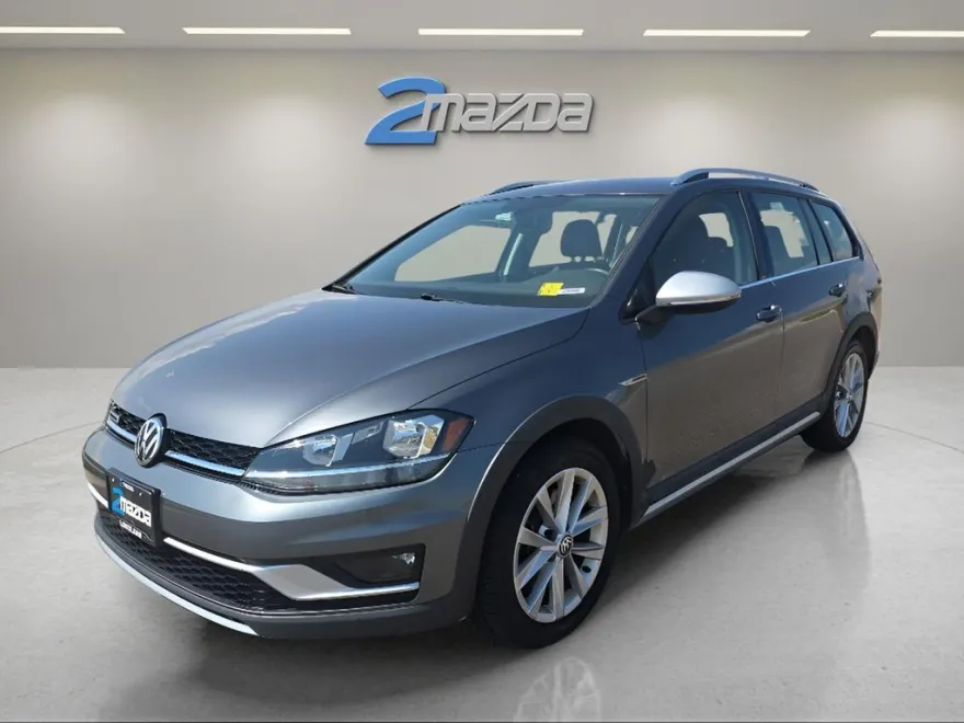 2019 Volkswagen Golf Alltrack S photo 1