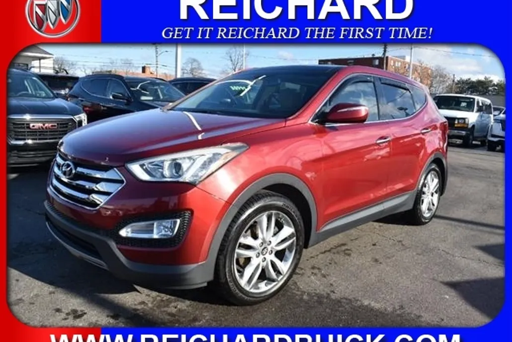 2013 Hyundai Santa Fe 2.0T Sport photo 1