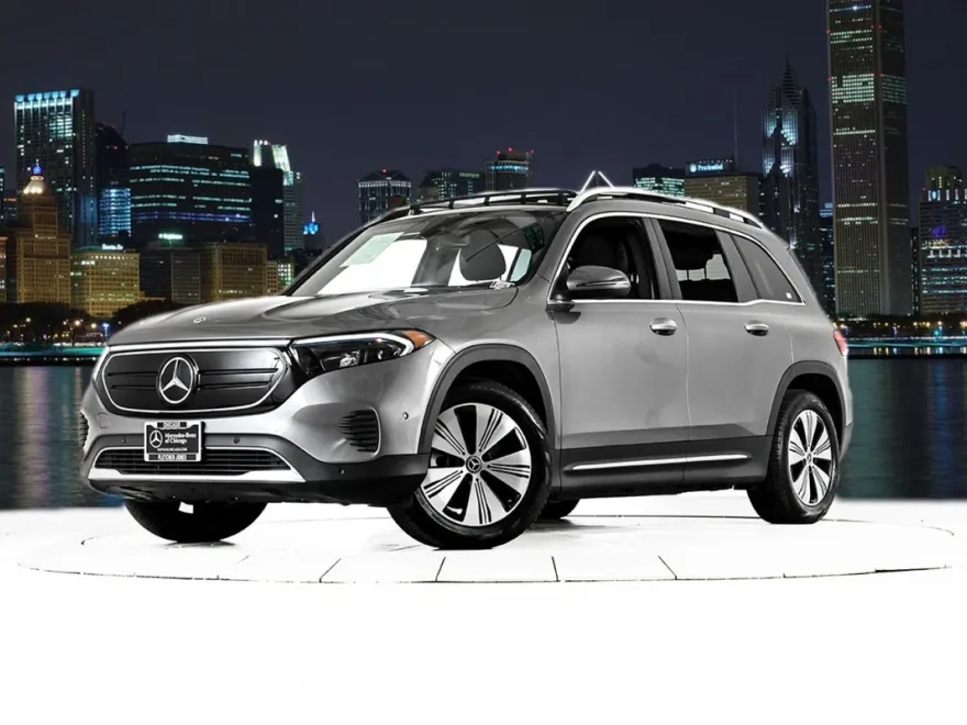 2023 Mercedes Benz EQB 300 4MATIC photo 1