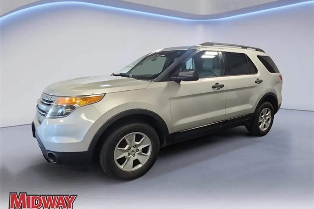 2013 Ford Explorer Base photo 1
