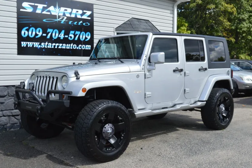 2008 Jeep Wrangler Unlimited Sahara Sport photo 1