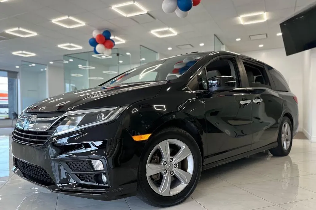 2019 Honda Odyssey EX-L photo 1