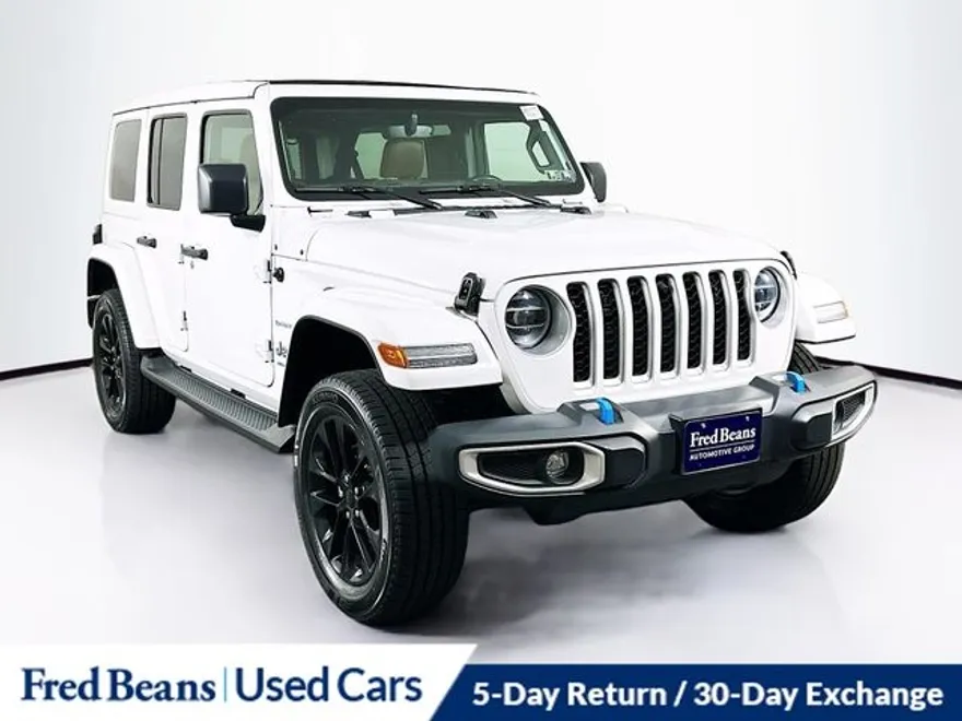 2022 Jeep Wrangler Unlimited Sahara 4xe photo 1