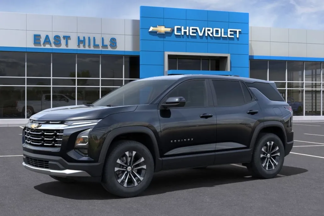 2026 Chevrolet Equinox LT photo 1