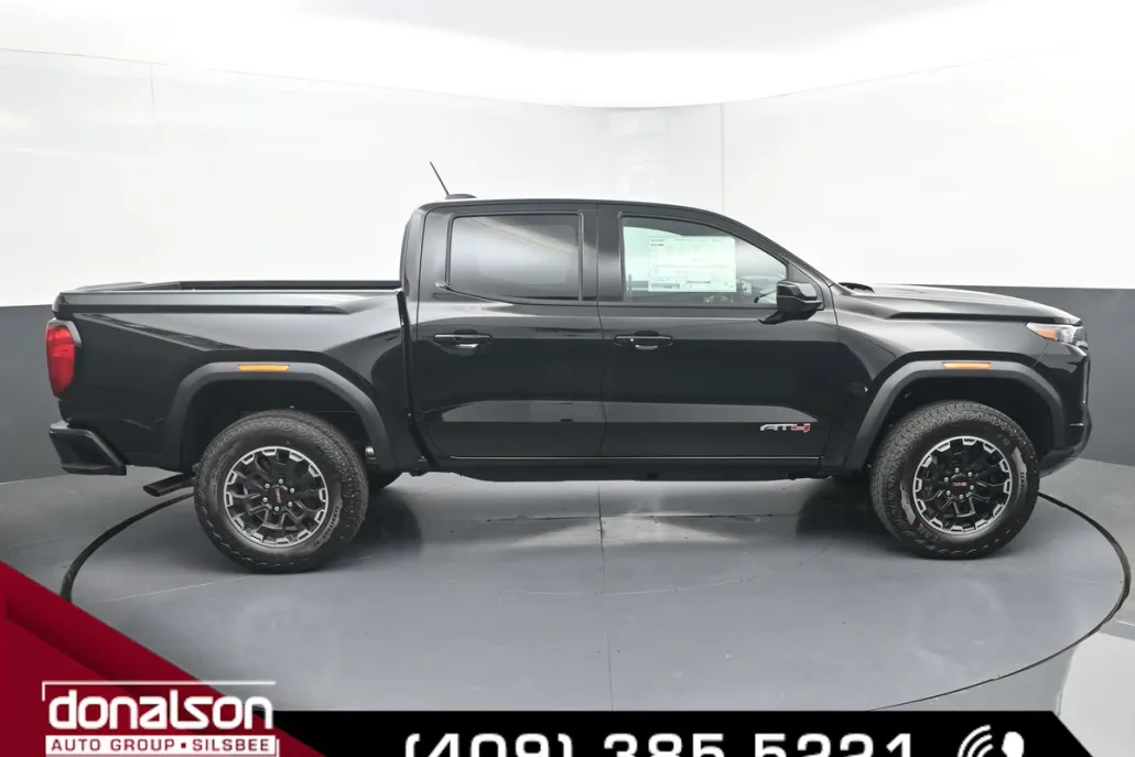 2026 Gmc Canyon AT4 photo 1