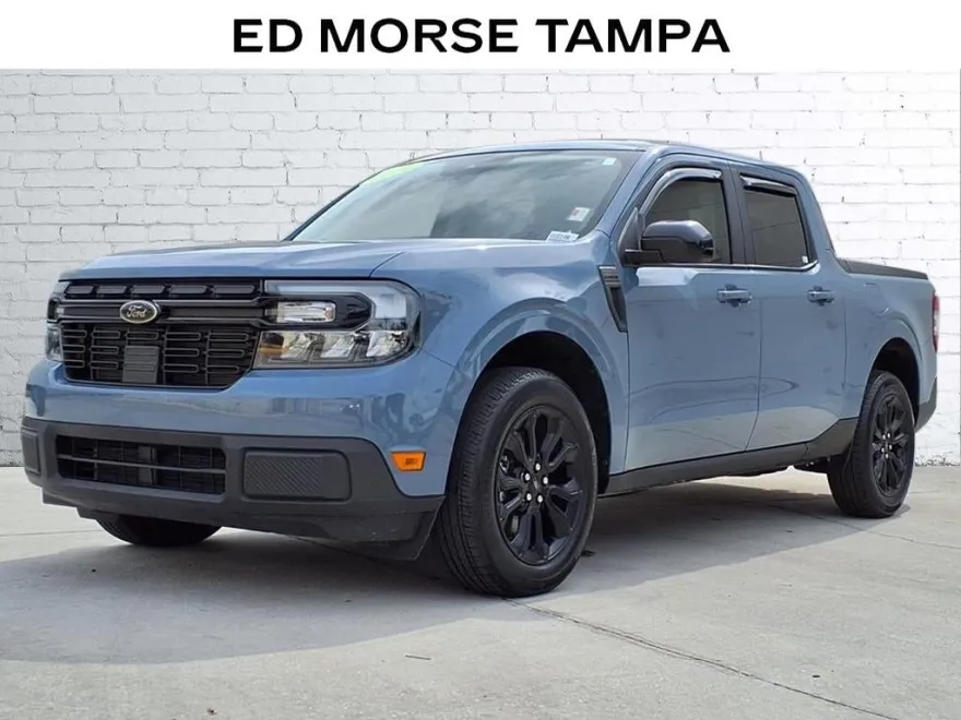 2024 Ford Maverick Lariat photo 1