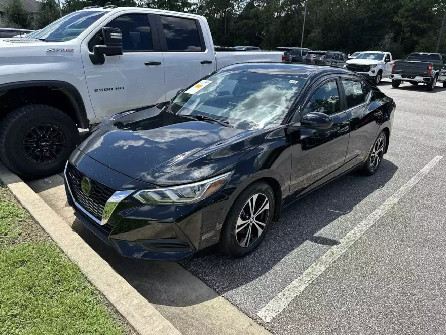 2021 Nissan Sentra SV photo 1