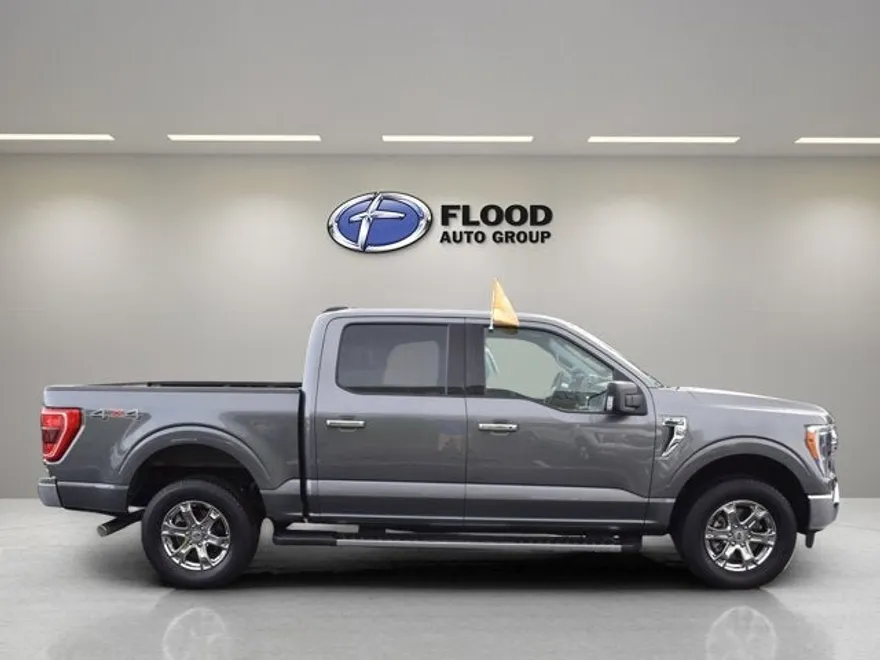 2022 Ford F-150 XLT photo 1