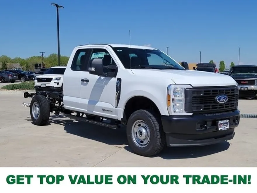 2025 Ford F-250 photo 1