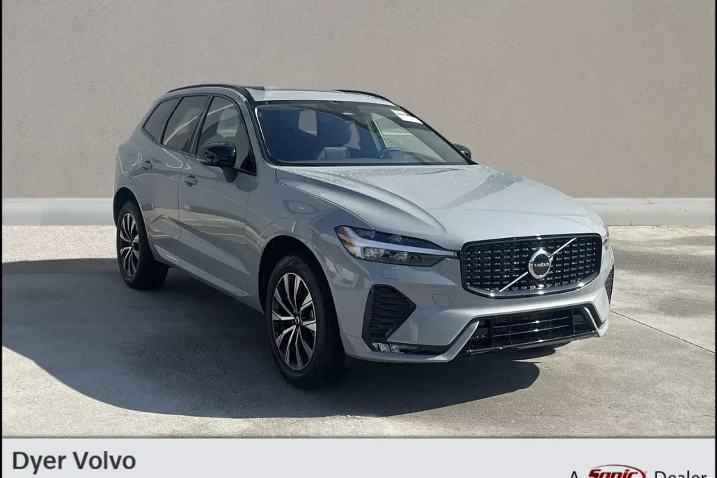 2025 Volvo XC60 B5 Core photo 1