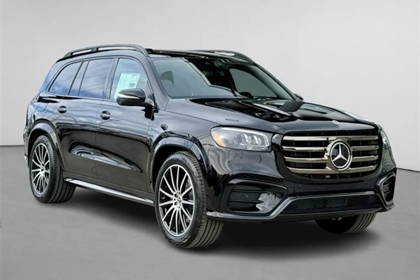 2025 Mercedes Benz GLS 450 photo 1