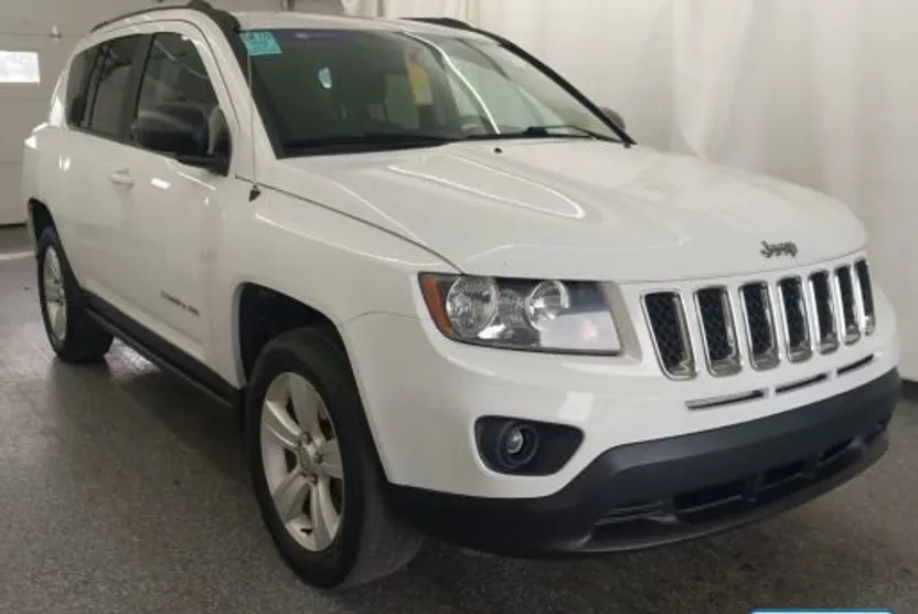 2016 Jeep Compass Sport photo 1