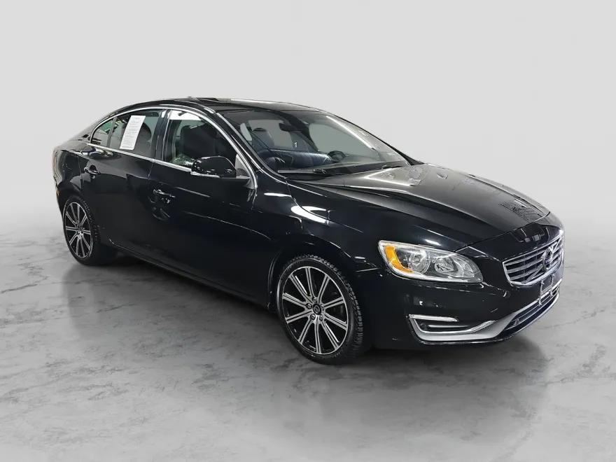 2018 Volvo S60 Inscription T5 photo 1