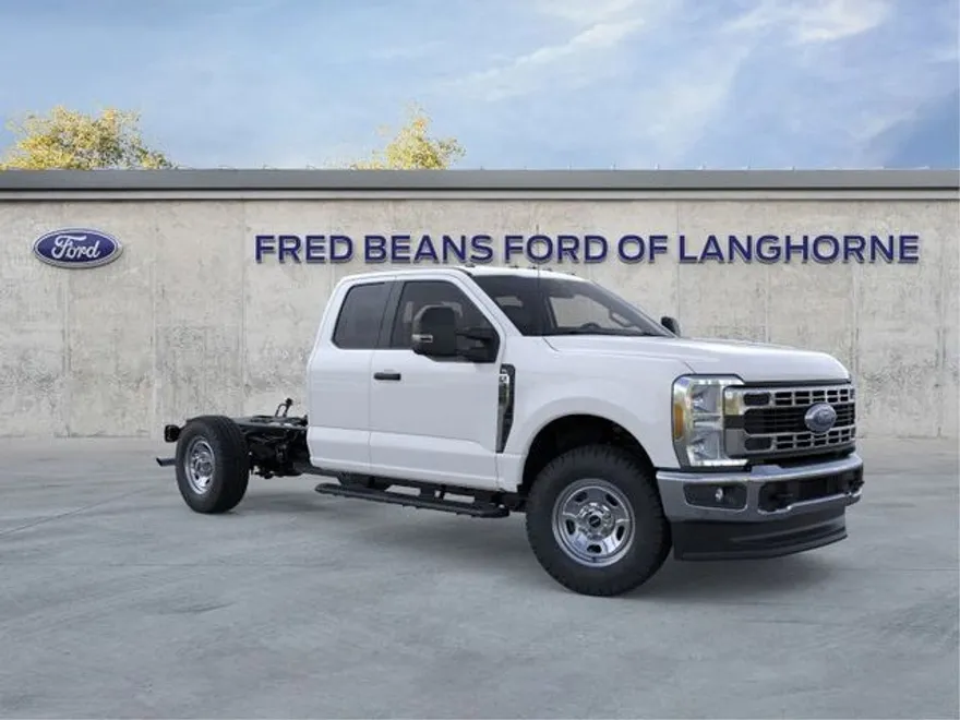 2026 Ford F-350 XL photo 1