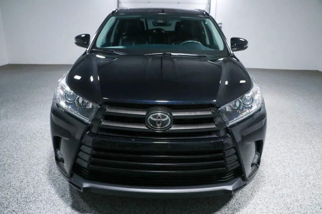 2017 Toyota Highlander SE XLE photo 1