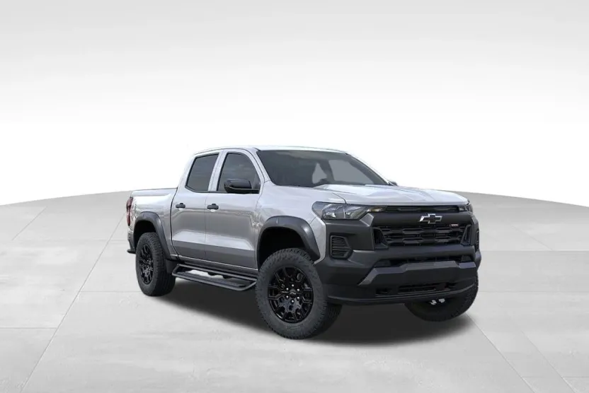 2026 Chevrolet Colorado Trail Boss photo 1