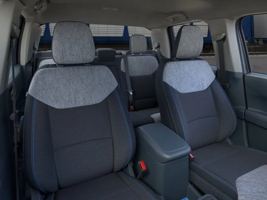 2025 Ford Maverick XLT photo 4