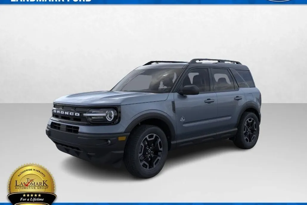 2024 Ford Bronco Sport Outer Banks photo 1