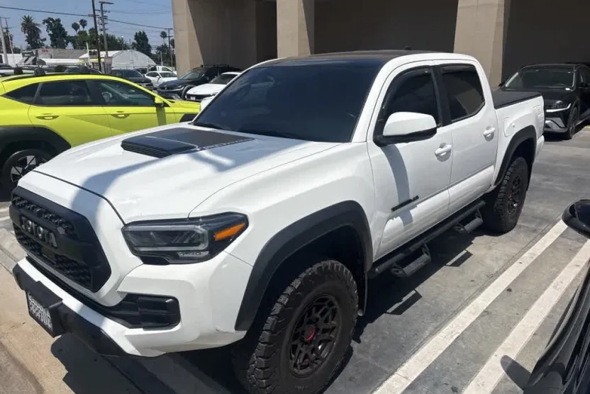 2023 Toyota Tacoma TRD Pro V6 photo 1
