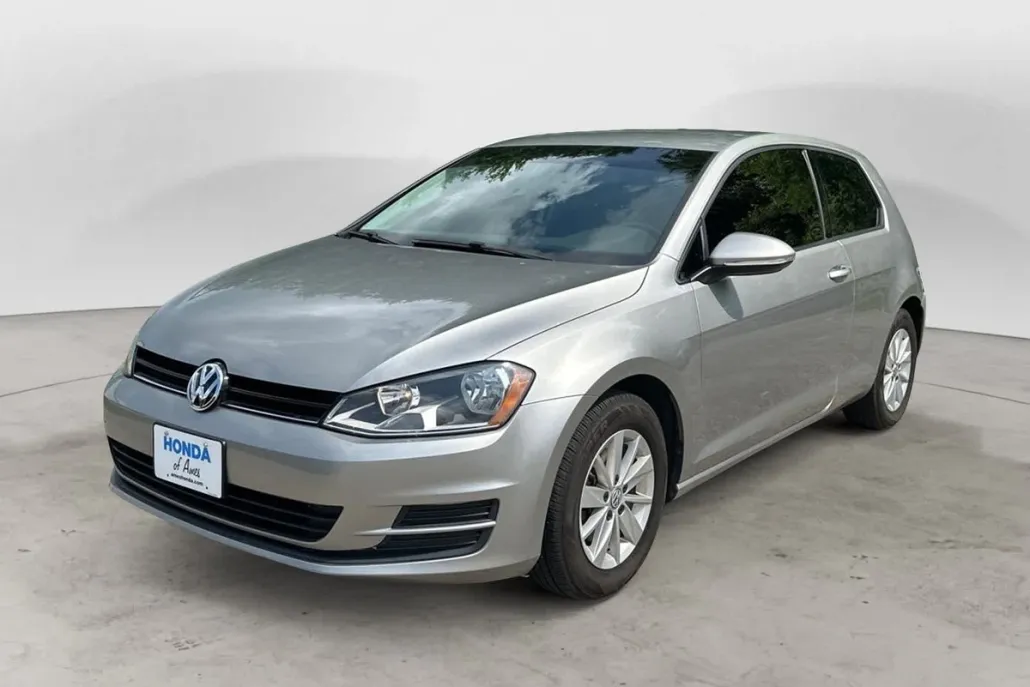 2015 Volkswagen Golf TSI S photo 1