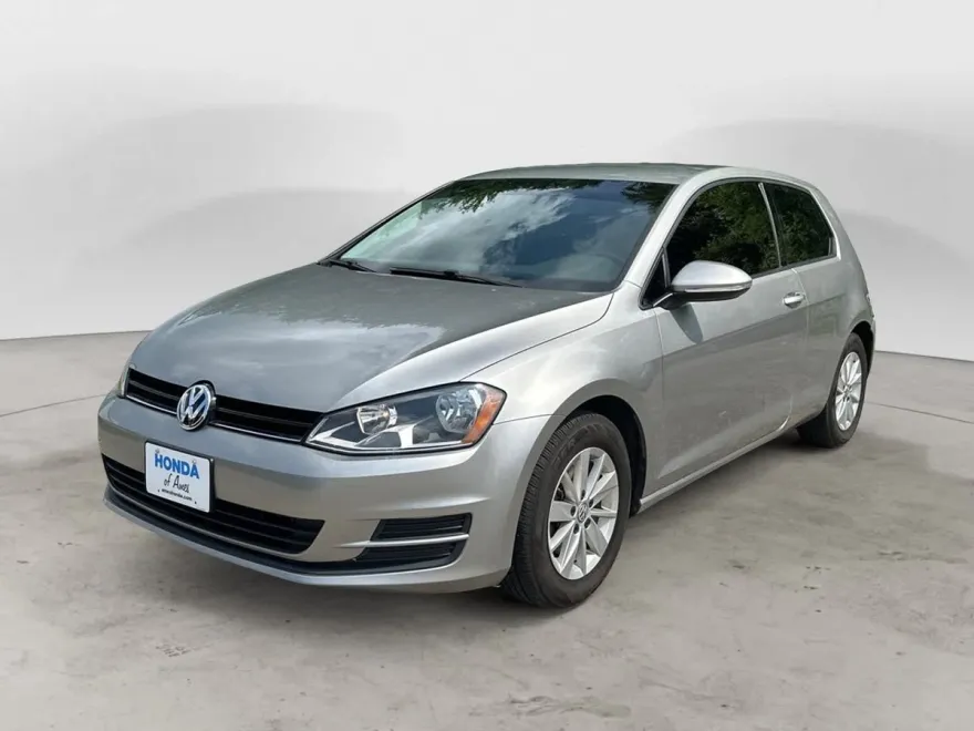 2015 Volkswagen Golf TSI S photo 1