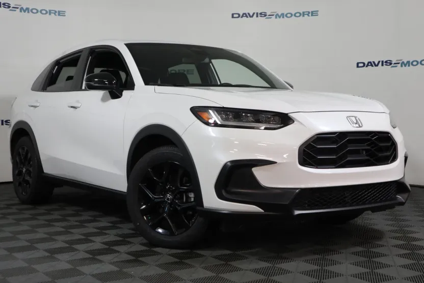 2024 Honda HR-V Sport photo 1