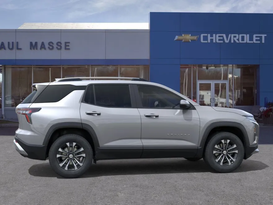 2026 Chevrolet Equinox LT photo 1