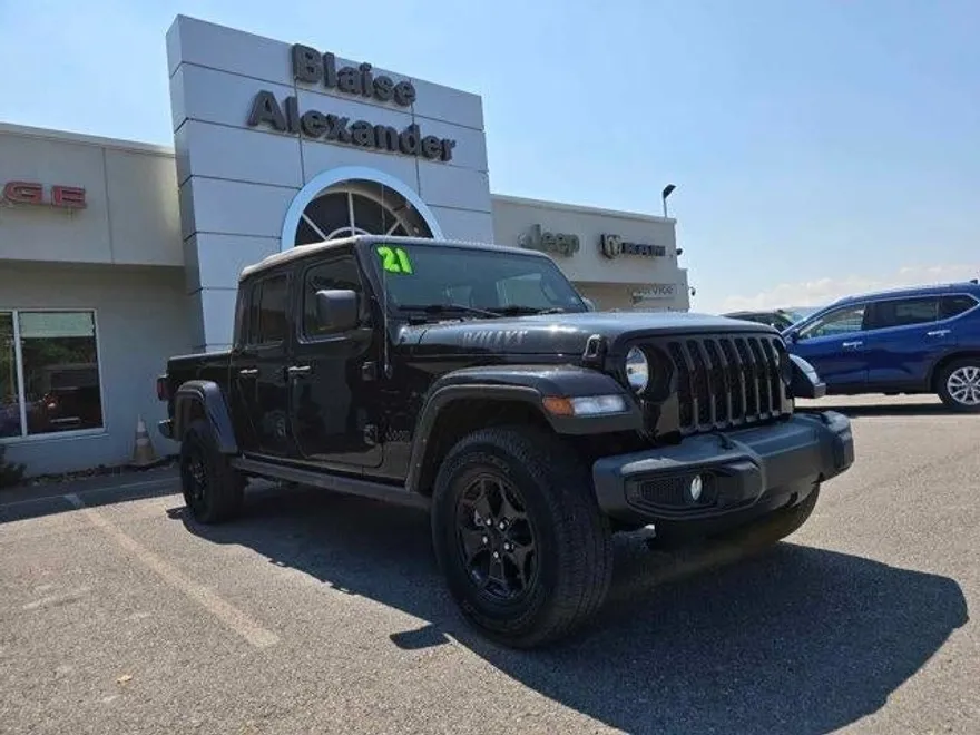 2021 Jeep Gladiator Willys photo 1