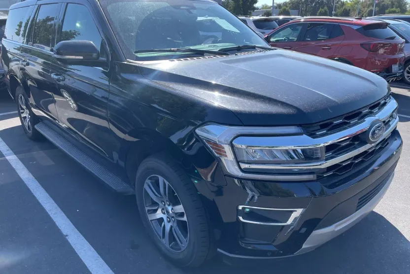 2024 Ford Expedition MAX Limited photo 1